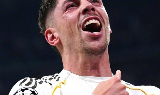 5-2！欧冠5队晋级在望：巴黎+皇马大胜，黑马或携手4豪门进8强