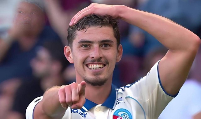 疯了！法甲大爆冷！23岁阿根廷悍将双响+绝杀，第8名客场3-2掀翻8冠王，全场沸腾